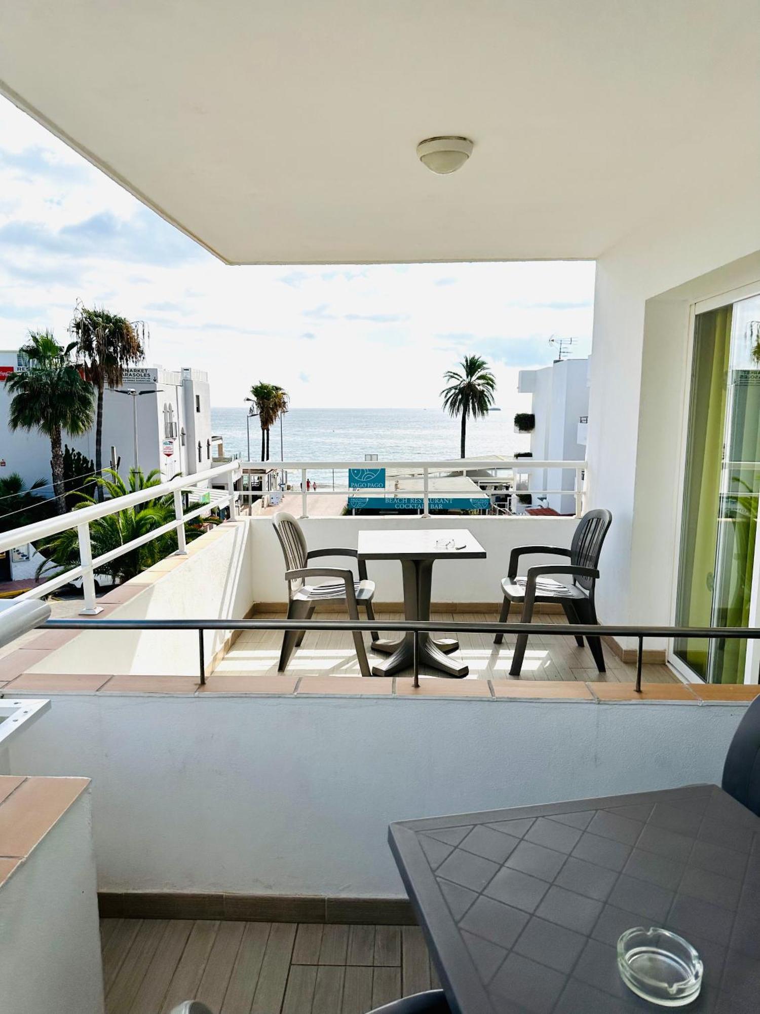 Apartamentos Jet - Adults Only Playa d'en Bossa Exterior foto