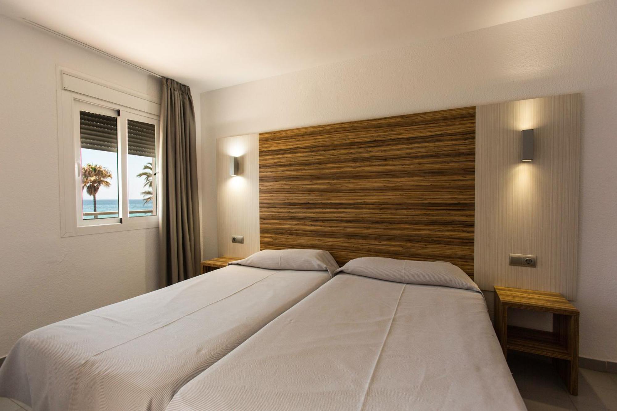 Apartamentos Jet - Adults Only Playa d'en Bossa Exterior foto
