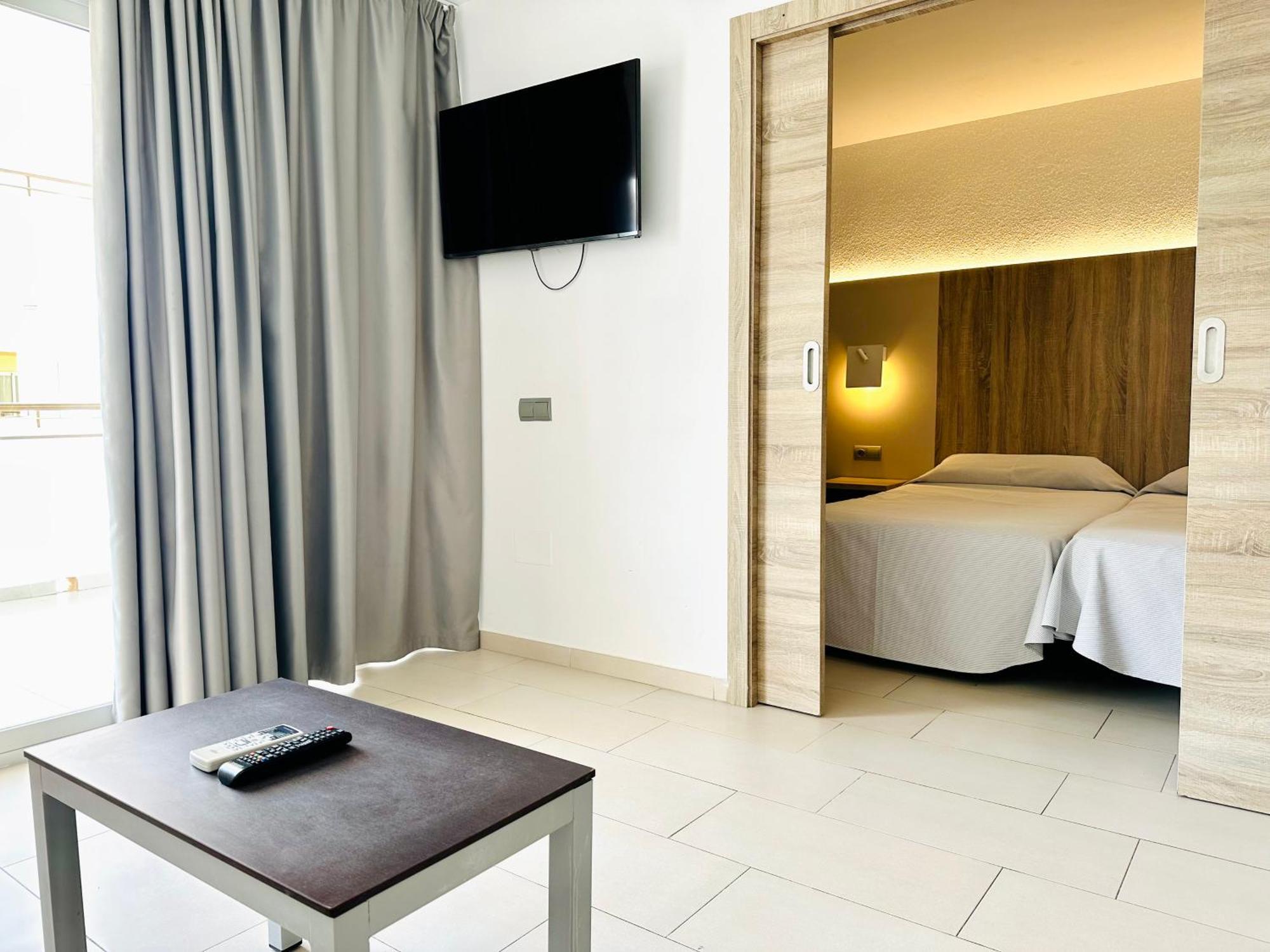 Apartamentos Jet - Adults Only Playa d'en Bossa Exterior foto