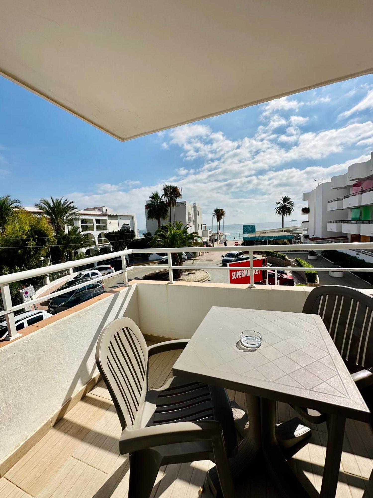Apartamentos Jet - Adults Only Playa d'en Bossa Exterior foto