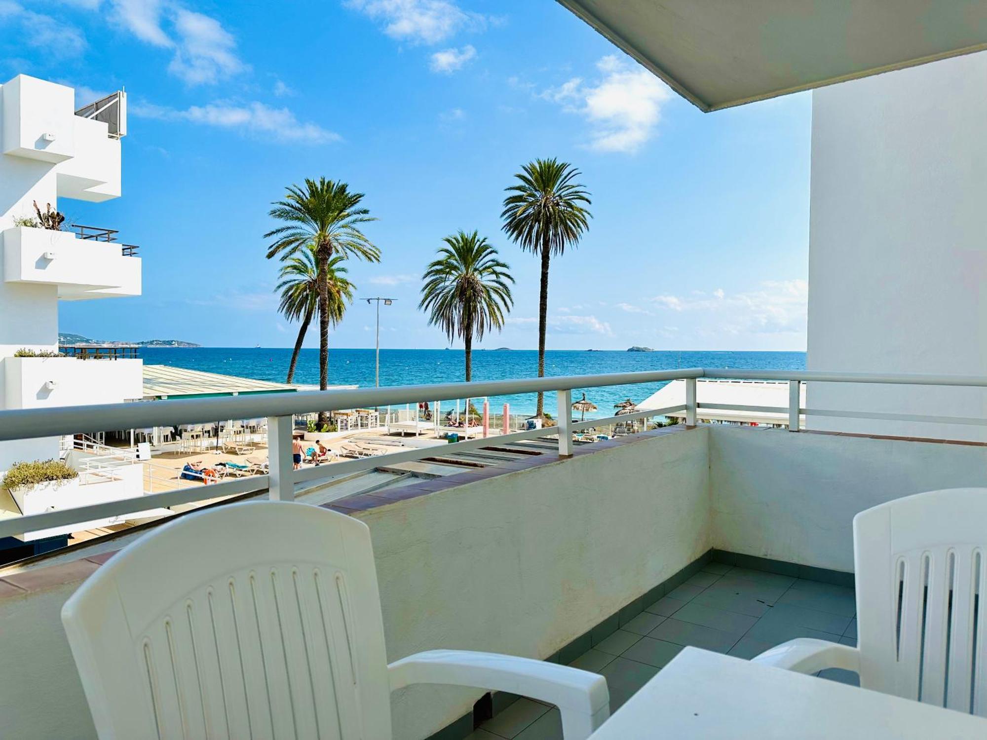 Apartamentos Jet - Adults Only Playa d'en Bossa Exterior foto